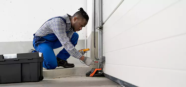 Expert Solutions for Every Garage Lock Need in Hollywood, FL